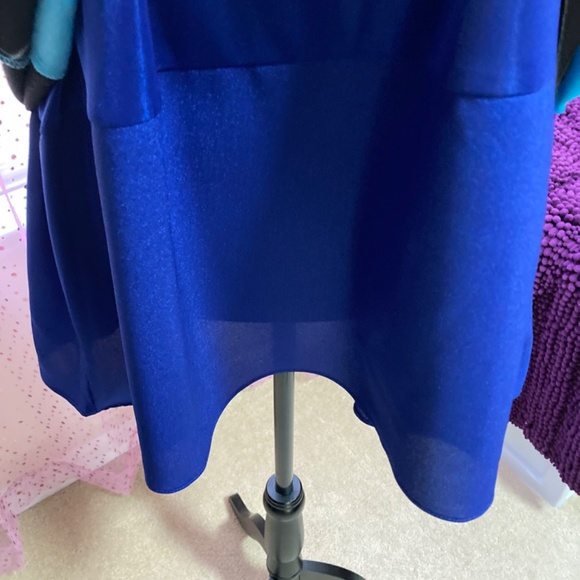 NEW YORK & CO. - FEMININE BLOUSE (NEW) WITH TAGS - Picture 6 of 7